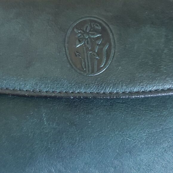 VNTG Top Grain Cowhide Forest Green Wallet - Picture 2 of 11